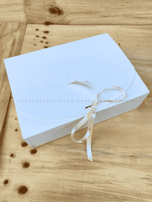 Bridesmaid gift box