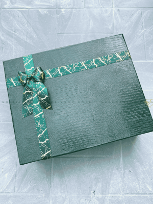 Emerald green hard box