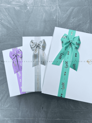 Love gift box to say how much you care