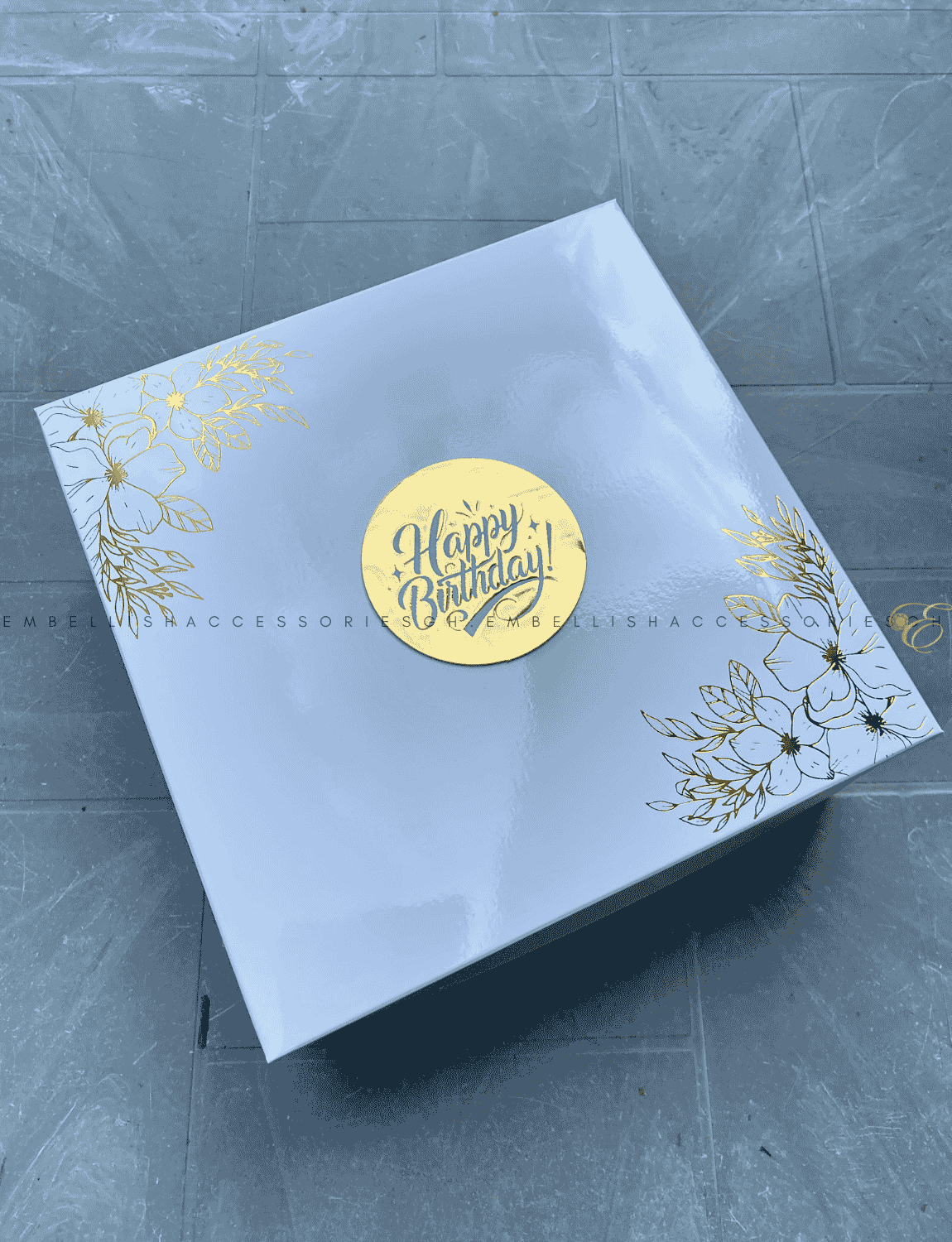 Happy birthday mini square box