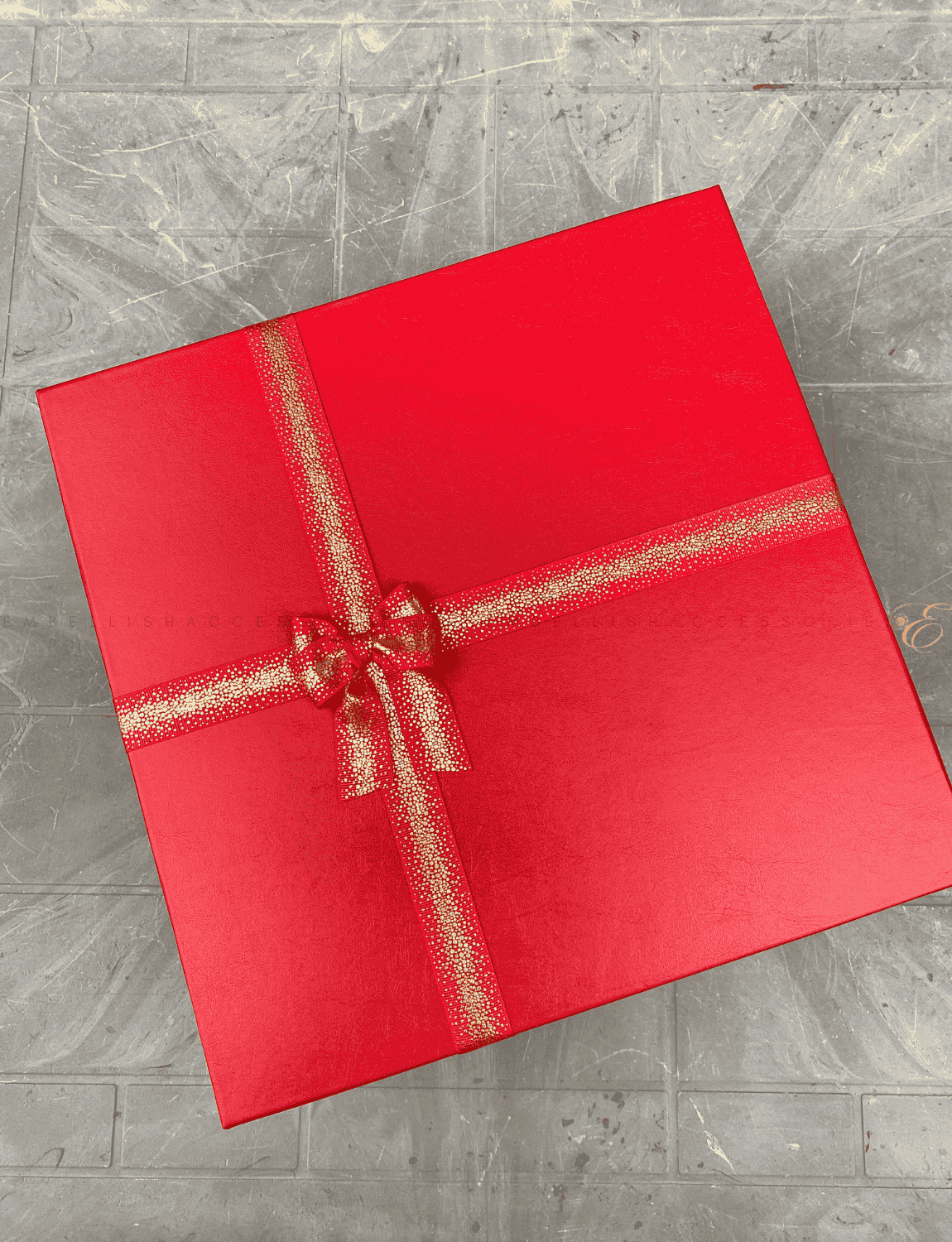 Large square gift box for large gifts