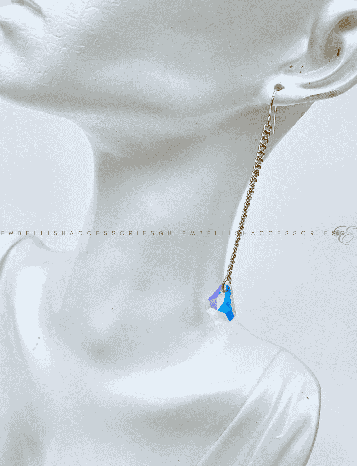 Dangling crystal earrings