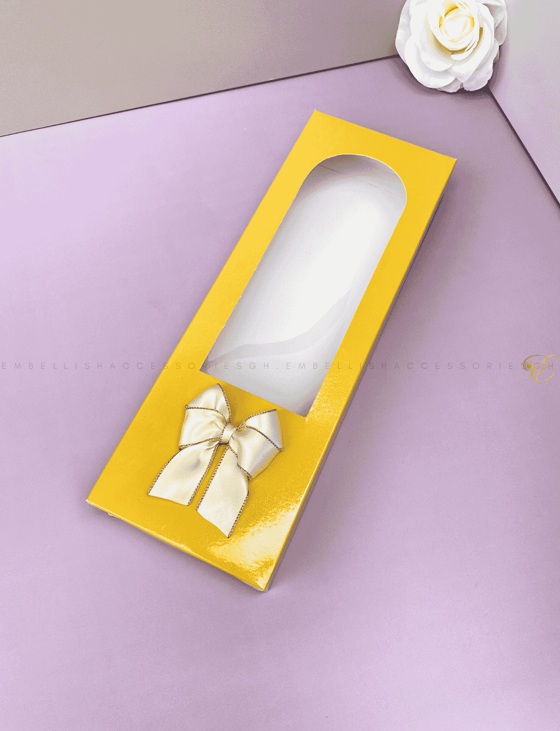 Yellow fabric box for 2 to 3yards fabric gifts