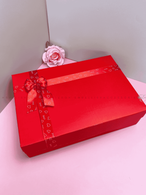 Red valentine gift box for cute gifts