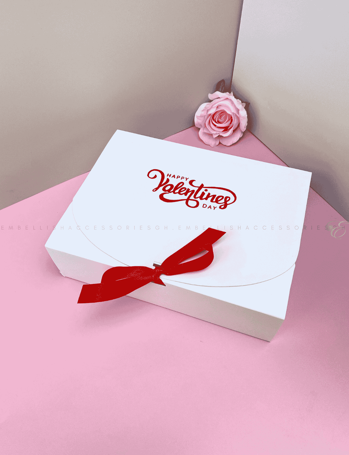Valentine flip box for small to medium size gifts