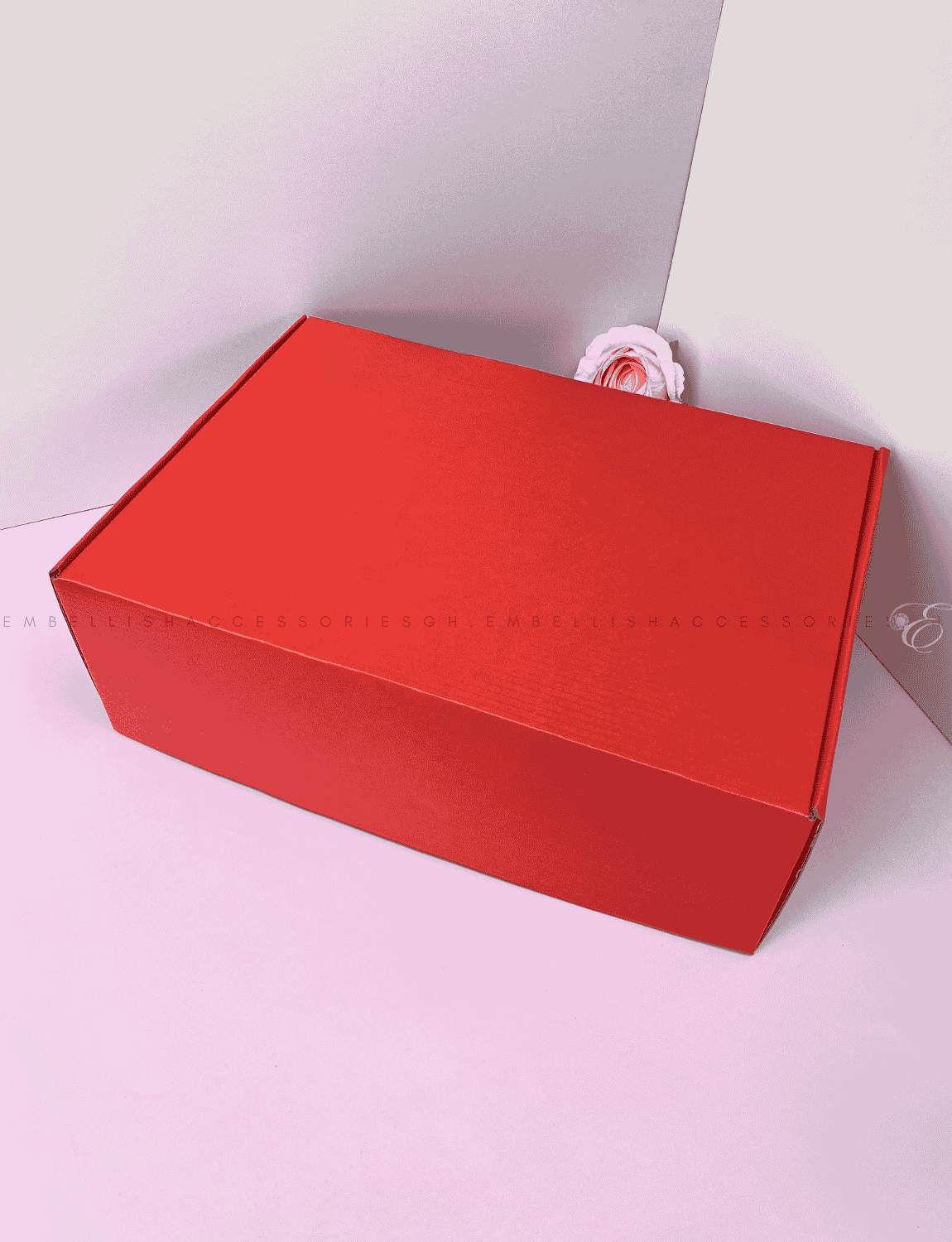 Red Corrugated Box for packaging medium to large gifts