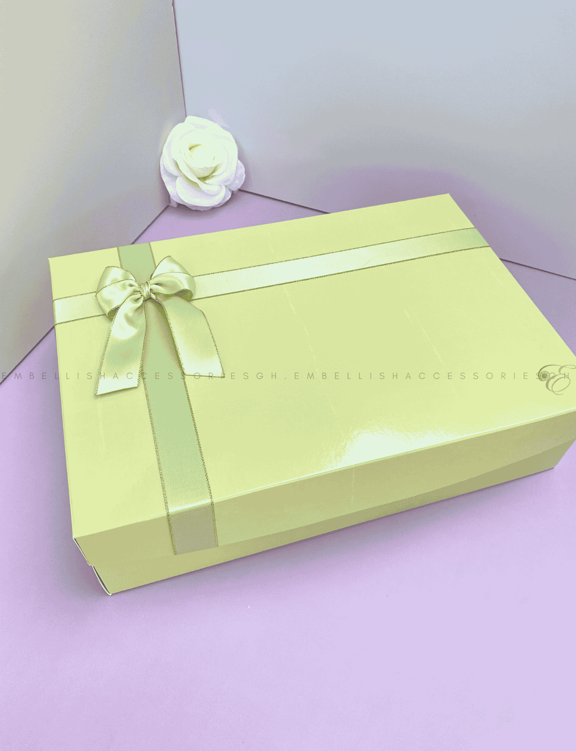 Light Green Box E for fabric gifts or bridesmaid gifts