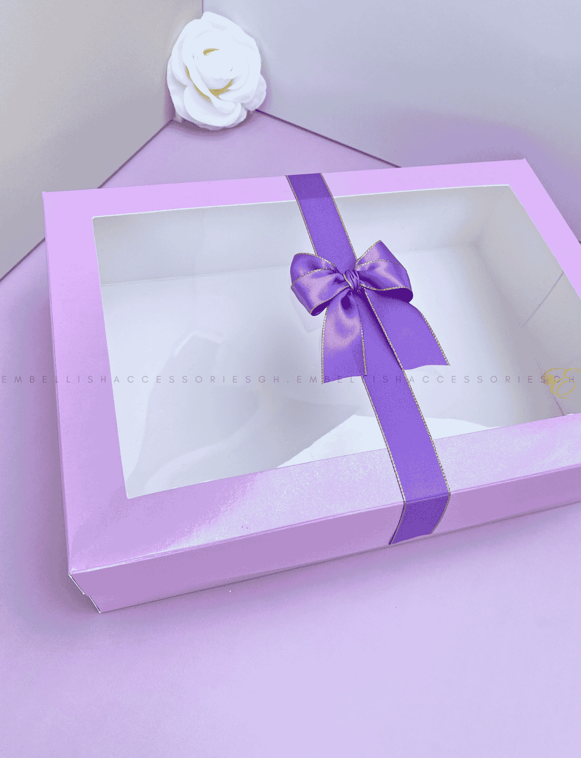 Lilac Gift Box E for lovely gifts