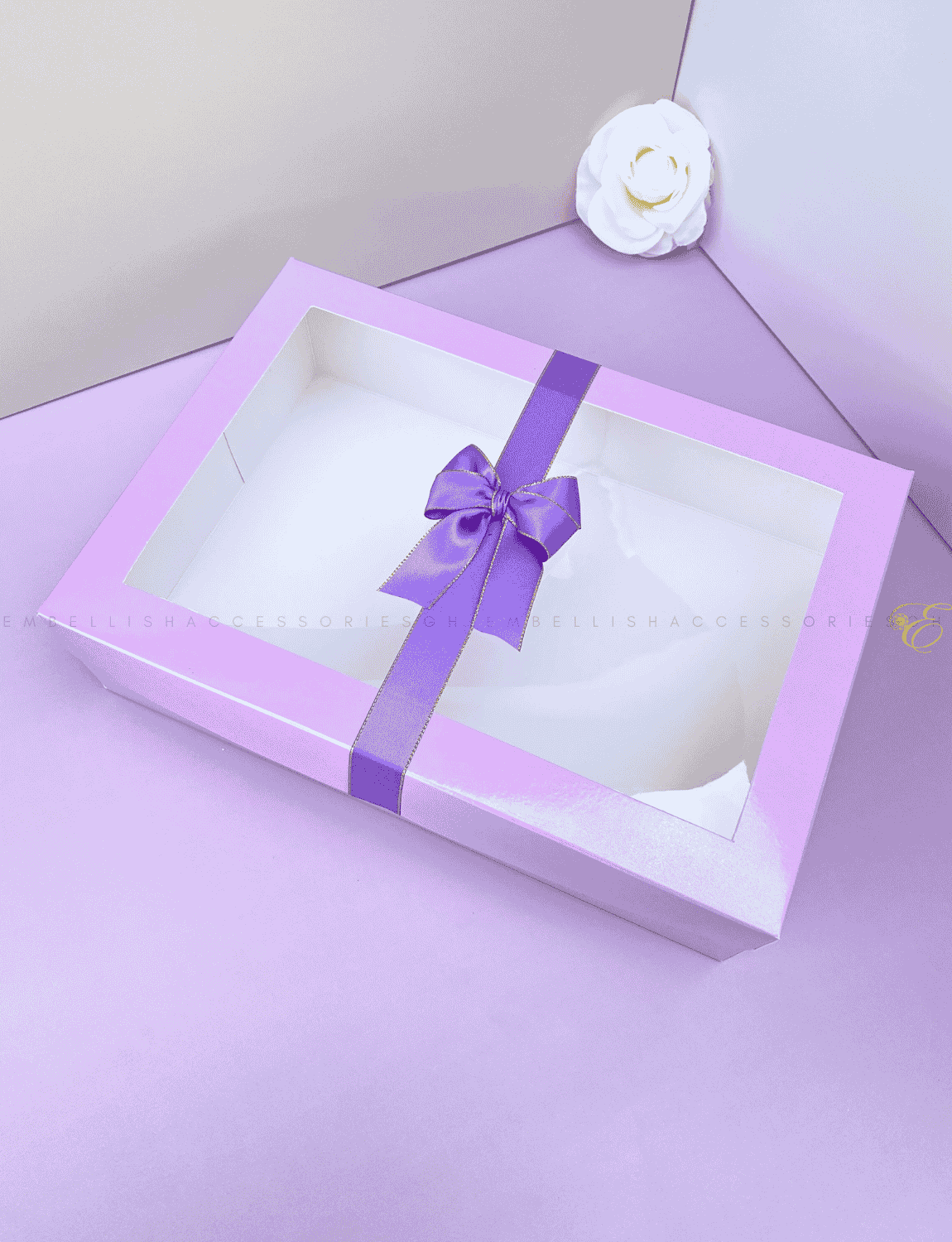 Lilac Gift Box E for lovely gifts