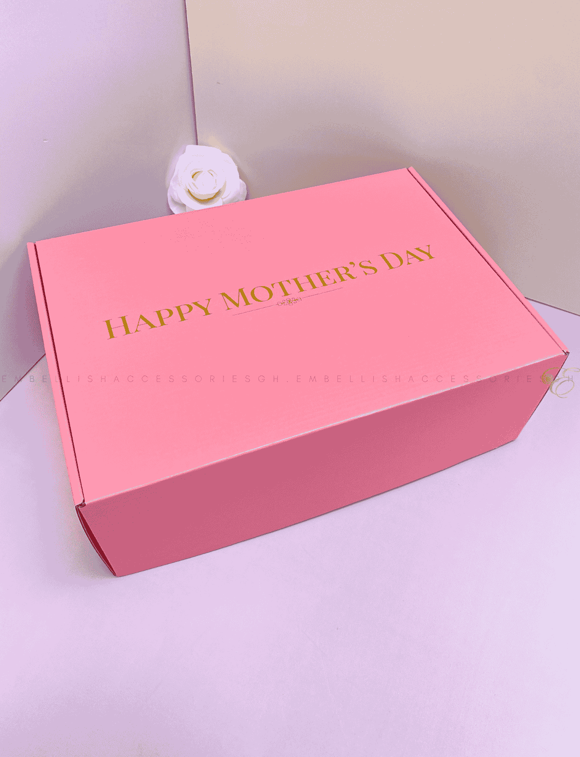 Pink mothers day corrugated box