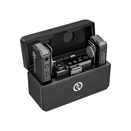 Hollyland LARK MAX Duo 2-Person Wireless Microphone System