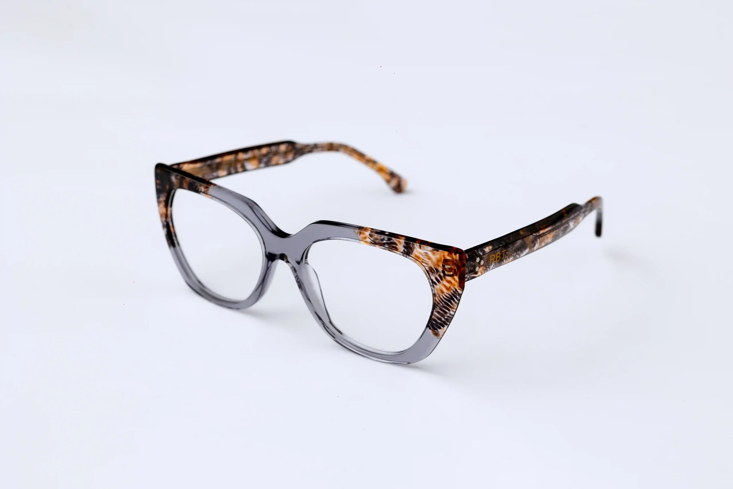 Premium Frames - Women 27 - Image 3