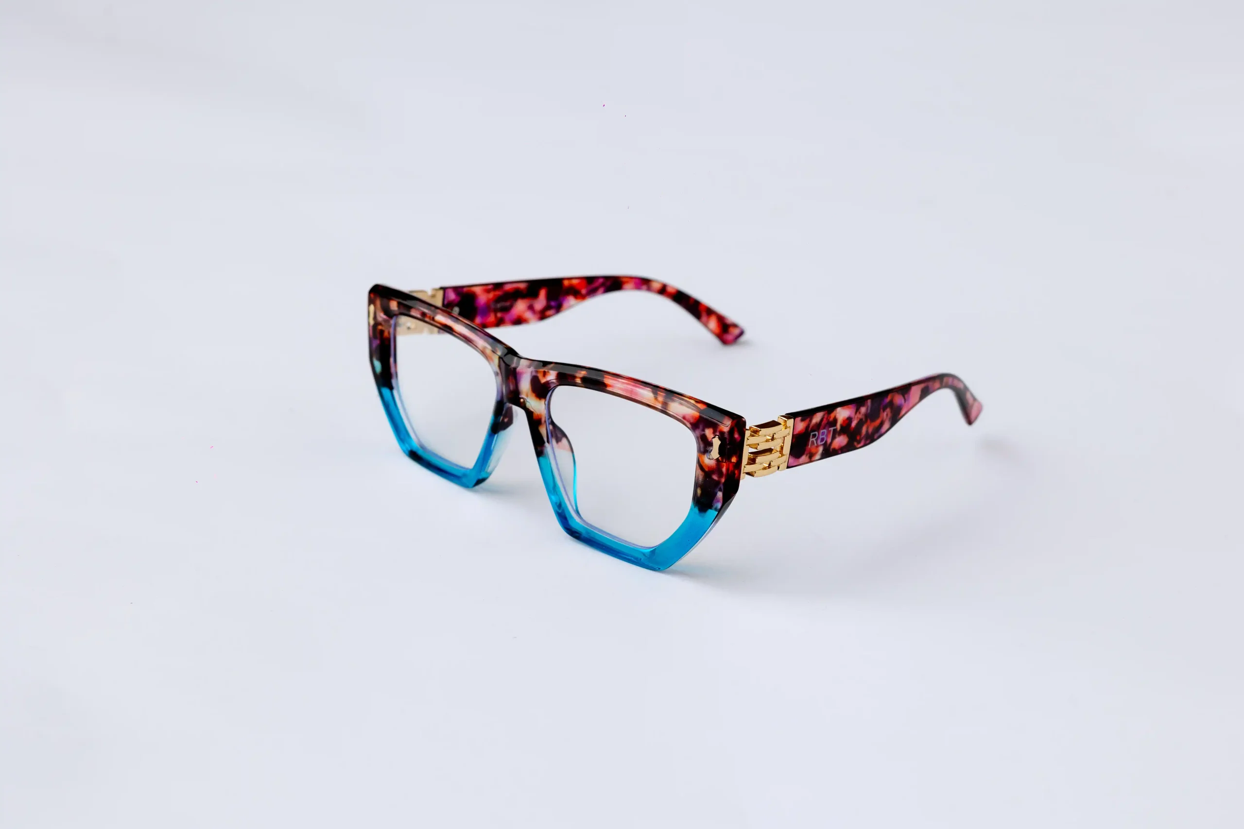 Premium Frames - Women 2 - Image 2