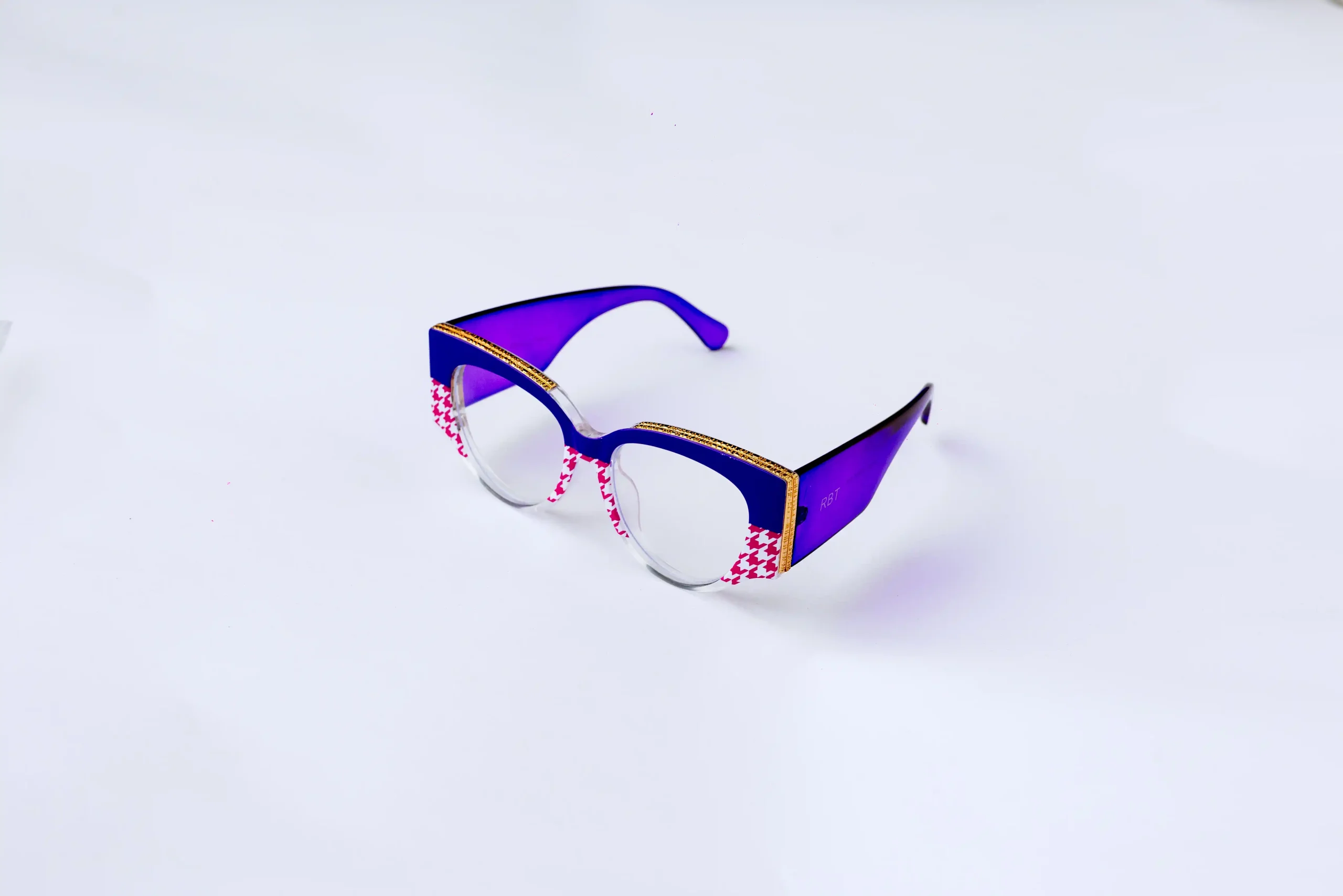 Premium Frames - Women 10 - Image 3