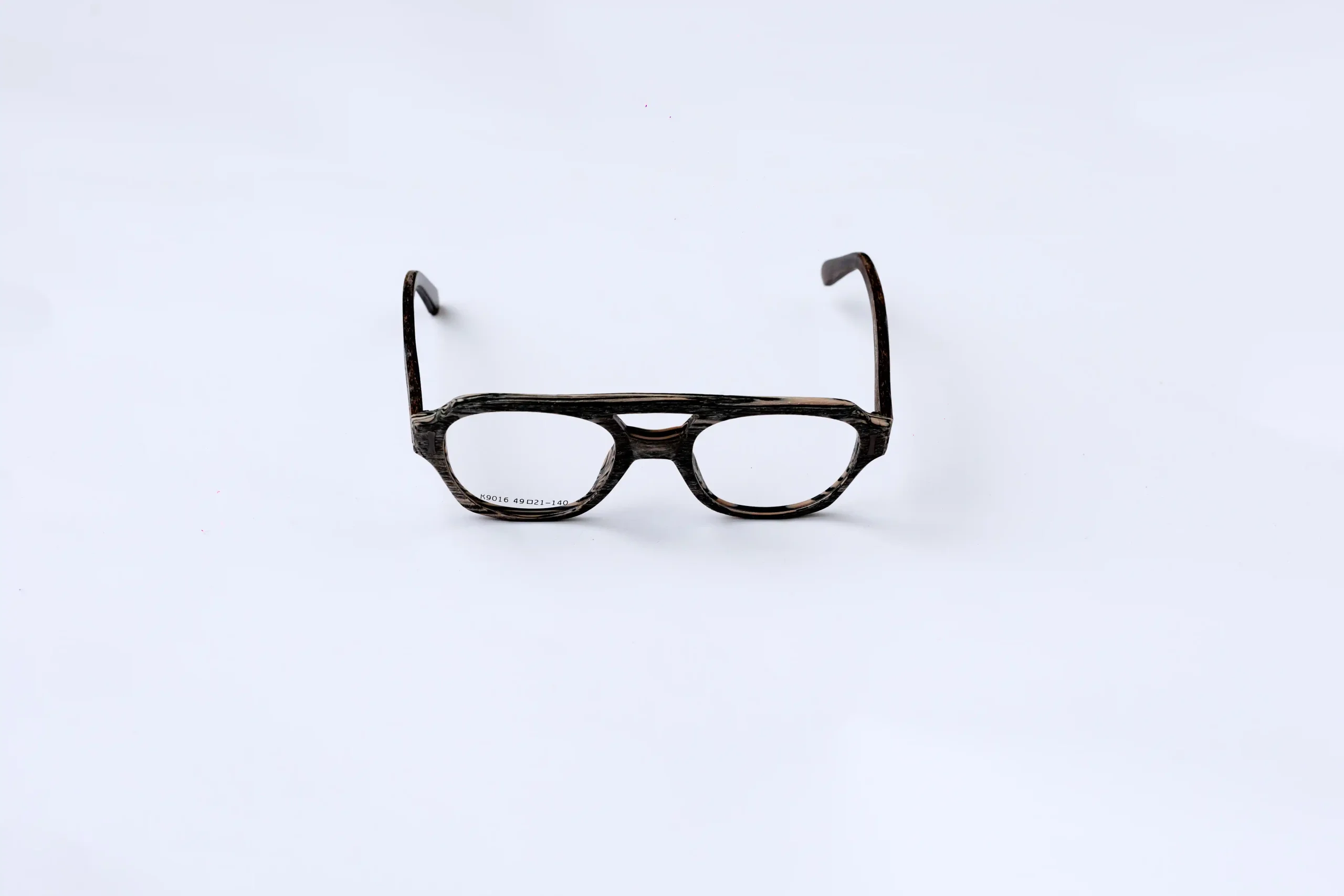 Premium Frames - Men 10