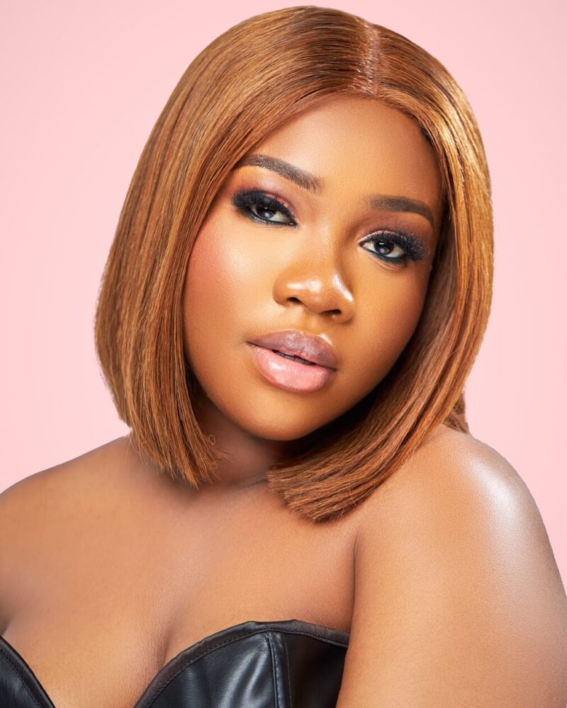 Caramel Blunt Bob Wig 12